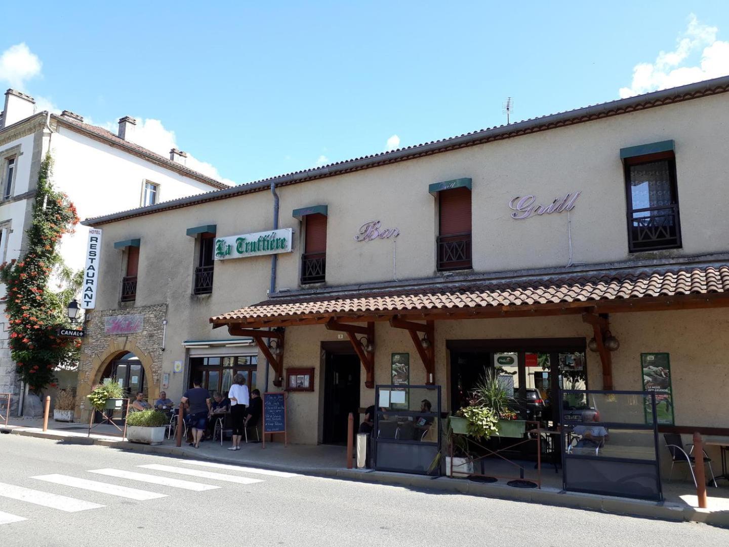 La Truffiere Hotel Puy-lʼÉvêque Buitenkant foto